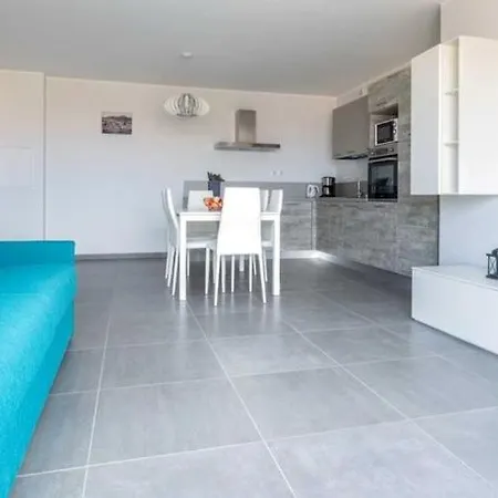 Apartment Algajola Sleeps 4 Air Con Wifi Algajola (Corsica)
