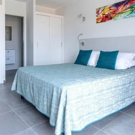 Algajola Sleeps 4 Air Con Wifi * Algajola (Corsica)
