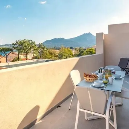 Algajola Sleeps 4 Air Con Wifi